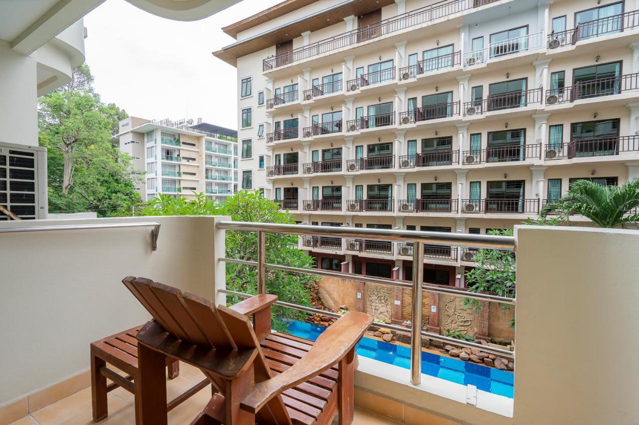 Bella Villa Prima Pattaya Exterior foto